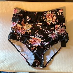 TEMPT ME  high waisted bottoms